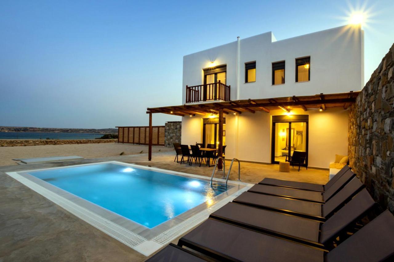 Cato Agro 5, Seafront Villa With Private Pool Afiartis エクステリア 写真