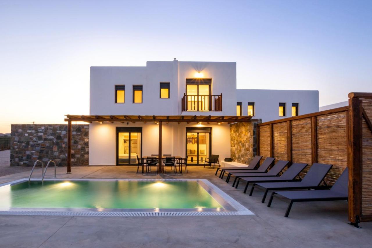 Cato Agro 5, Seafront Villa With Private Pool Afiartis エクステリア 写真