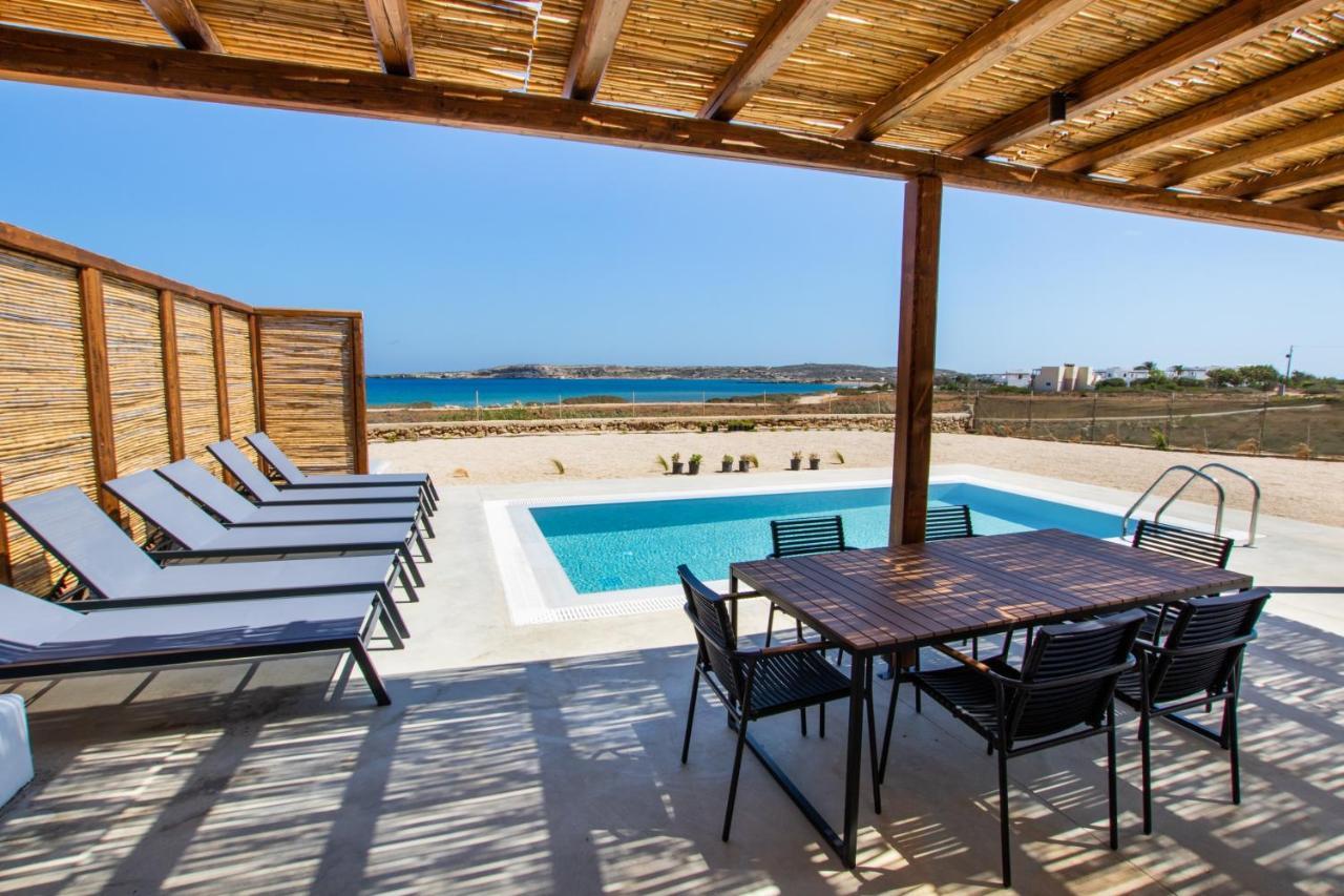 Cato Agro 5, Seafront Villa With Private Pool Afiartis エクステリア 写真