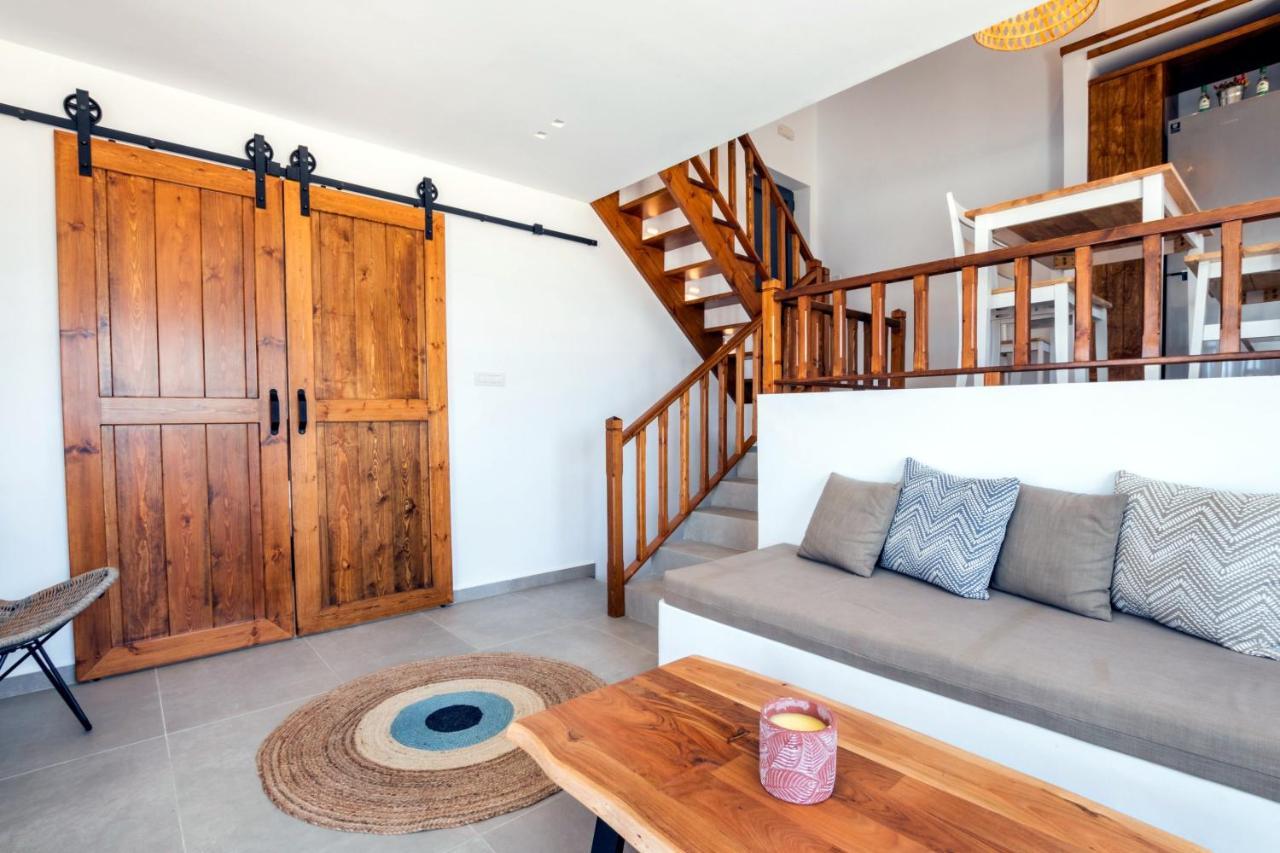 Cato Agro 5, Seafront Villa With Private Pool Afiartis エクステリア 写真